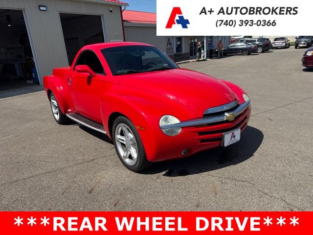 Used 2006 Chevrolet SSR w/ Preferred Equipment Group RWD image 1