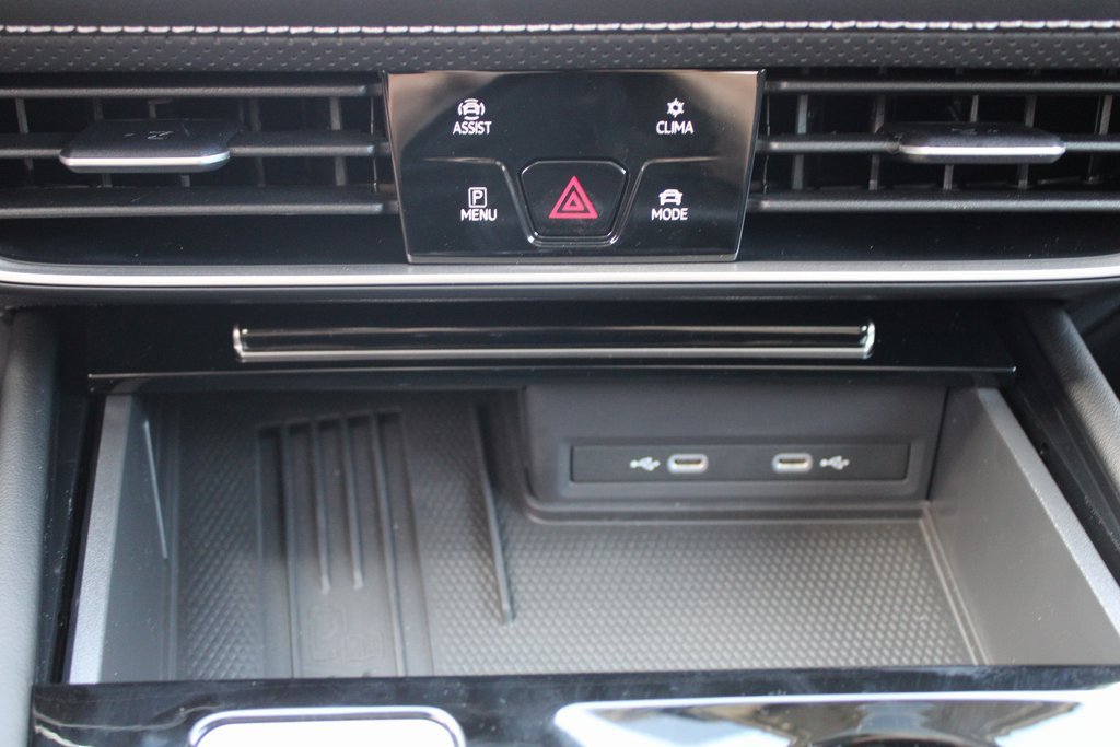 New 2026 Volkswagen Atlas SE image 14
