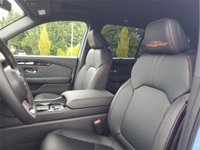 New 2025 Honda Pilot TrailSport image 16