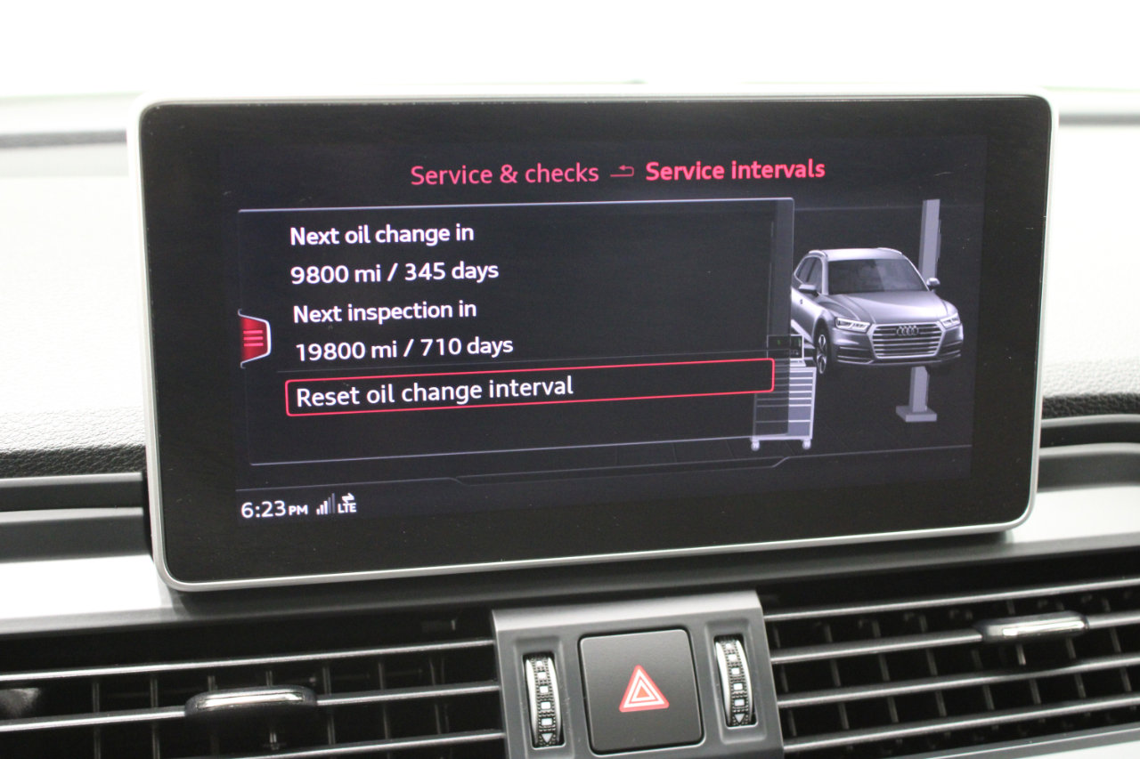 Used 2020 Audi SQ5 Premium Plus w/ Premium Plus Package image 62