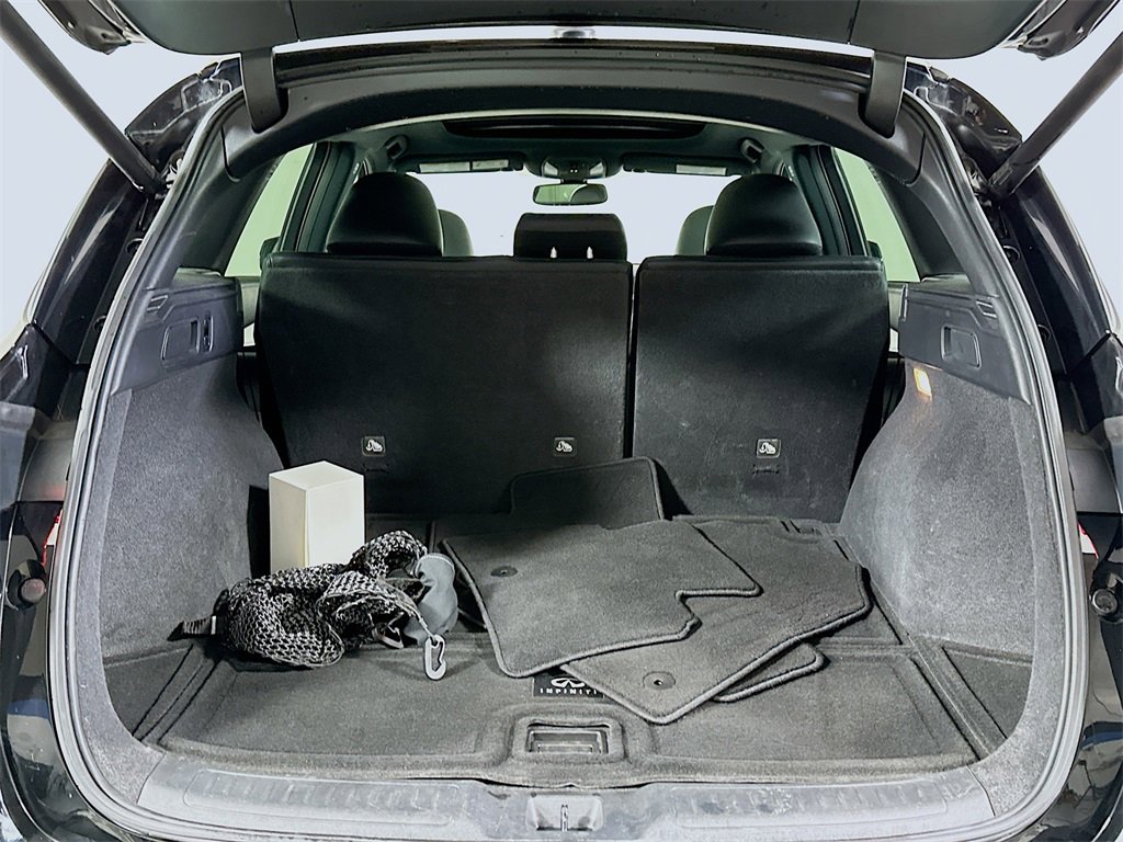 Used 2021 INFINITI QX50 Luxe w/ Appearance Package image 16