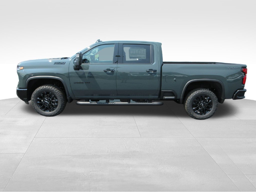 New 2026 Chevrolet Silverado 3500 LTZ w/ LTZ Plus Package AWD/4WD image 3