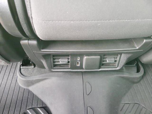 Used 2022 Chevrolet Silverado 1500 LT image 12