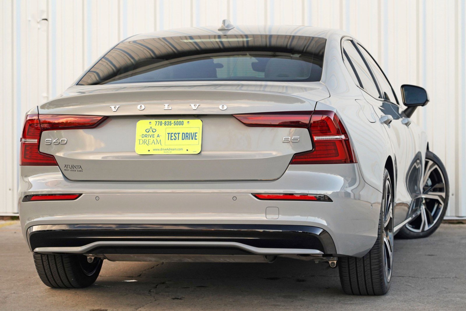 Used 2024 Volvo S60 B5 Plus w/ Protection Package Premier image 5