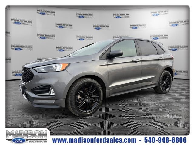 Used 2024 Ford Edge ST-Line w/ Class II Trailer Tow Package image 1