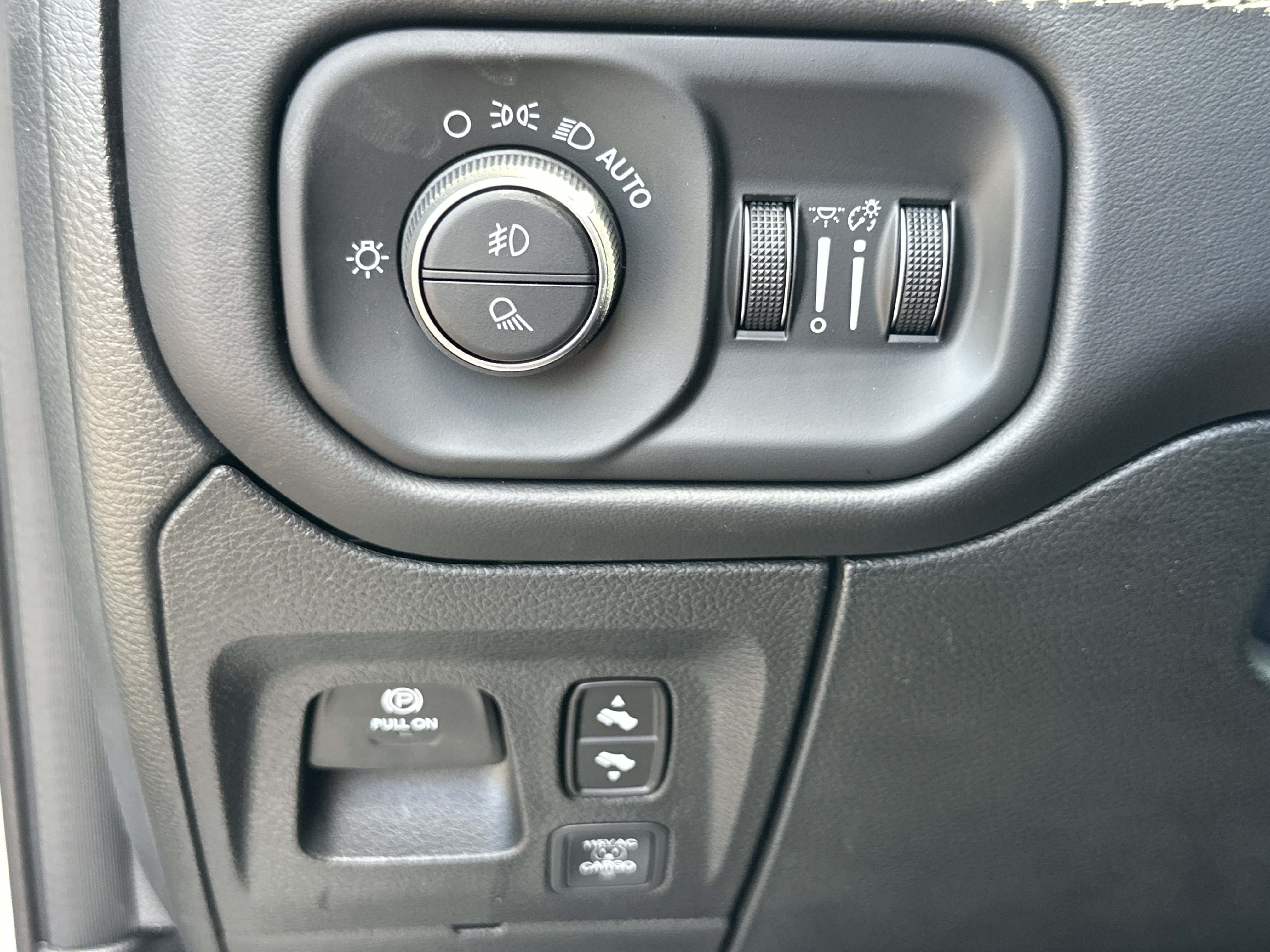 New 2027 RAM 1500 Tungsten w/ Bed Utility Group AWD/4WD image 14