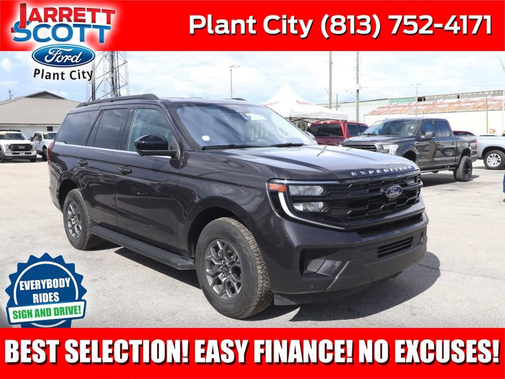 Used 2025 Ford Expedition Active