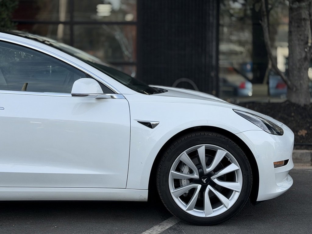 Used 2020 Tesla Model 3 Standard Range Plus image 23