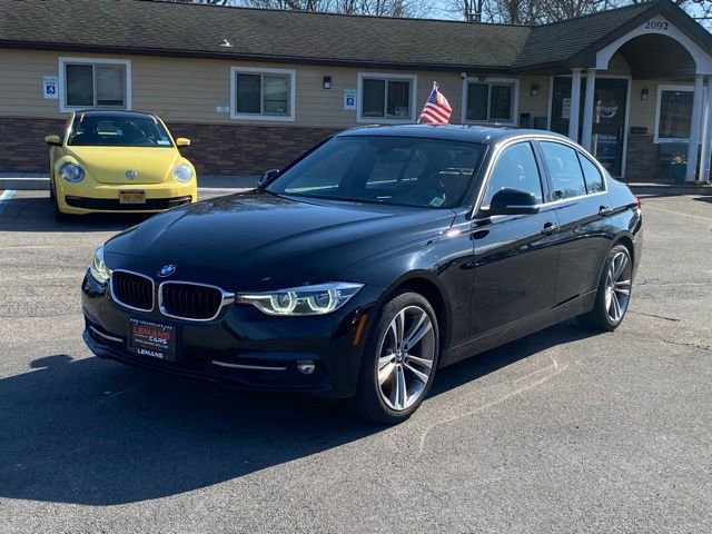 Used 2018 BMW 330i xDrive Sedan w/ Convenience Package AWD/4WD image 1