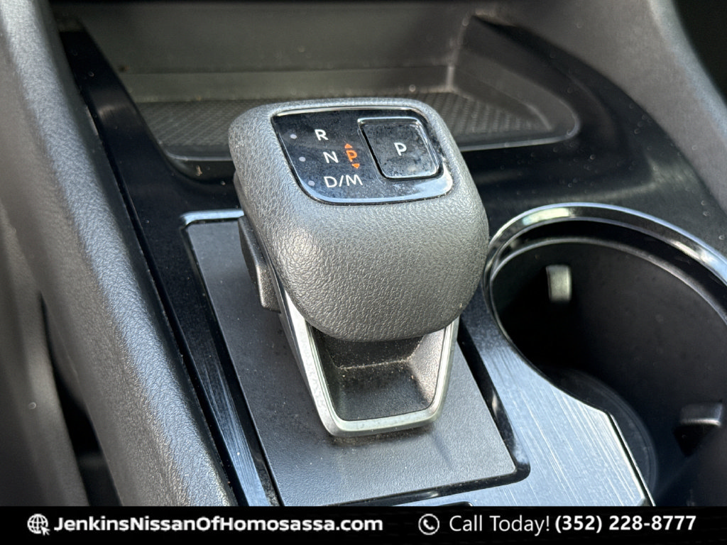 Certified 2021 Nissan Rogue SV w/ Premium Package FWD image 40