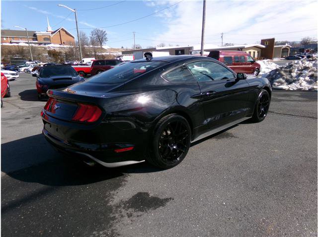Used 2021 Ford Mustang Coupe RWD image 28