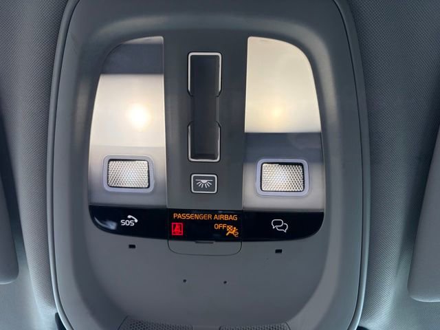 Used 2024 Volvo S60 B5 Core image 22