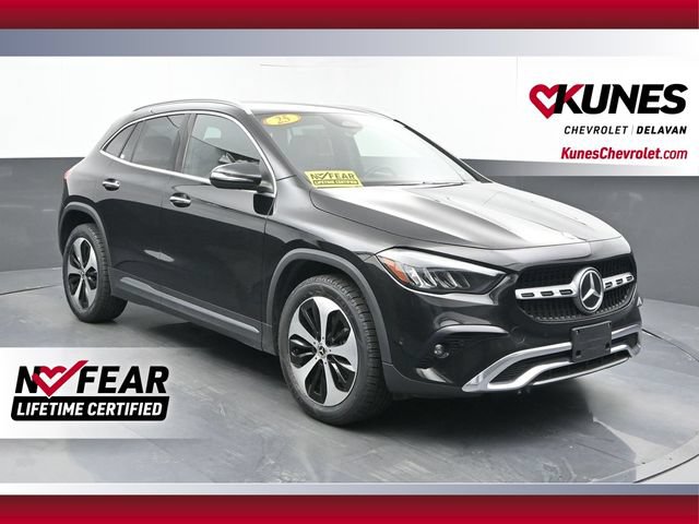Used 2025 Mercedes-Benz GLA 250 4MATIC image 1