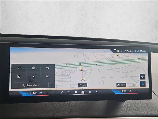 Used 2025 BMW iX xDrive50 AWD/4WD image 11