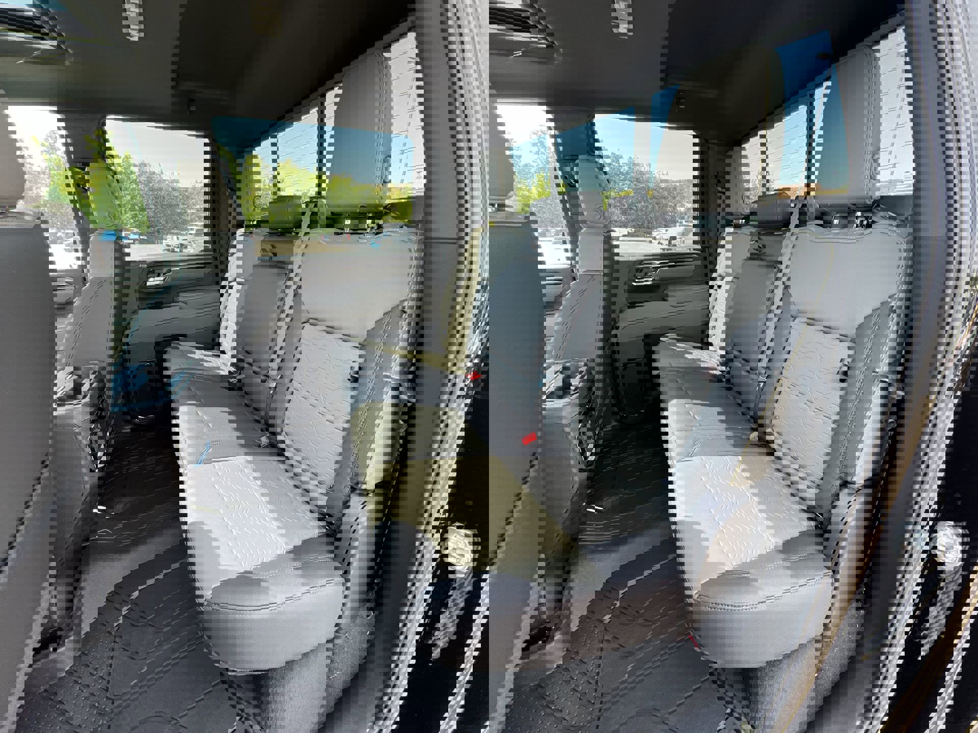 New 2025 Chevrolet Silverado 2500 ZR2 w/ Technology Package image 62