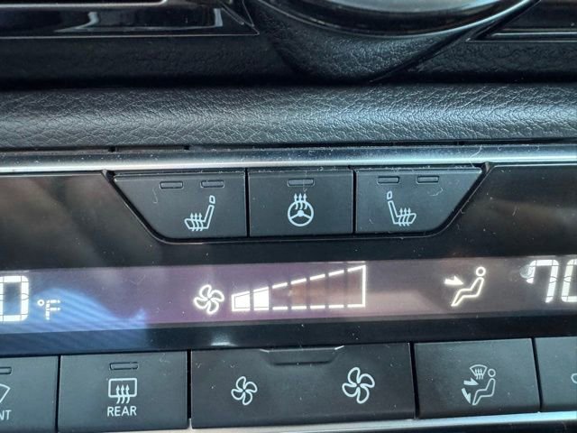 Used 2024 Nissan Sentra SR w/ SR Premium Package image 11