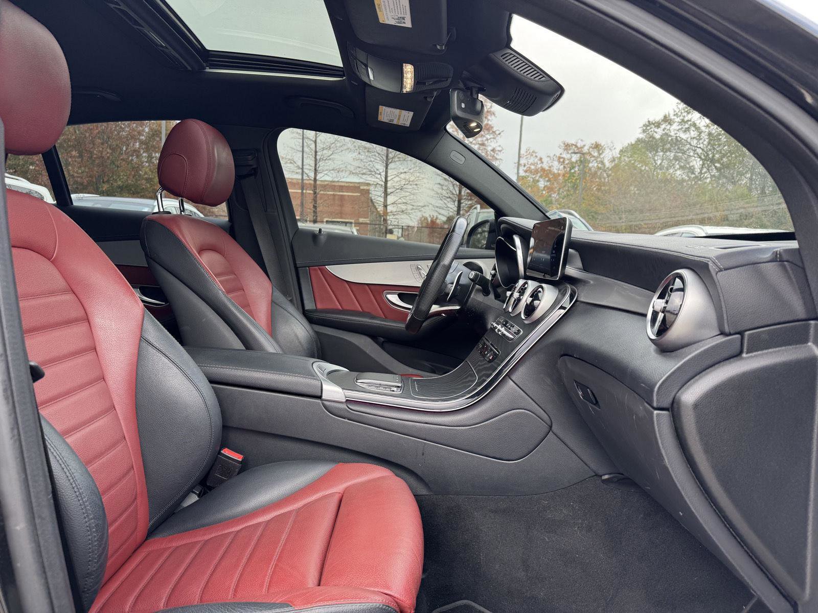 Used 2022 Mercedes-Benz GLC 43 AMG 4MATIC Coupe image 31