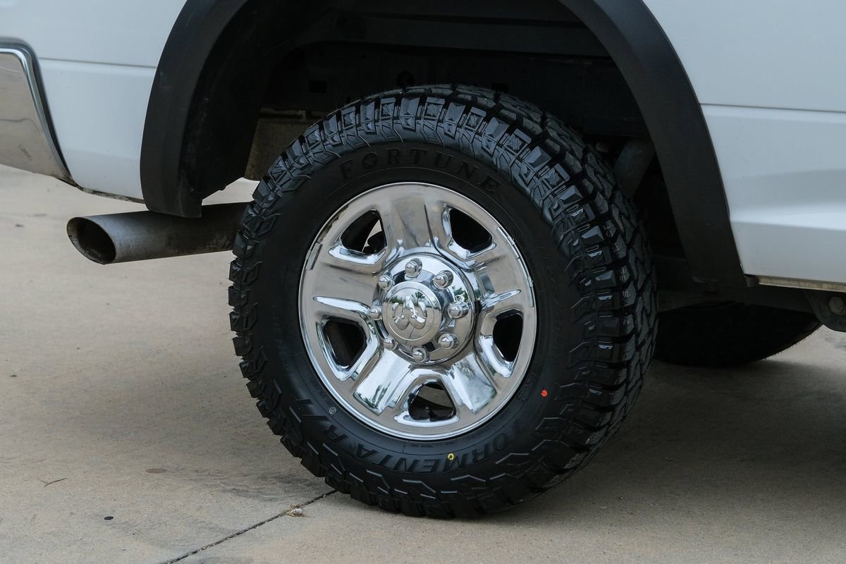 Used 2018 RAM 2500 Tradesman w/ Chrome Appearance Group AWD/4WD image 16
