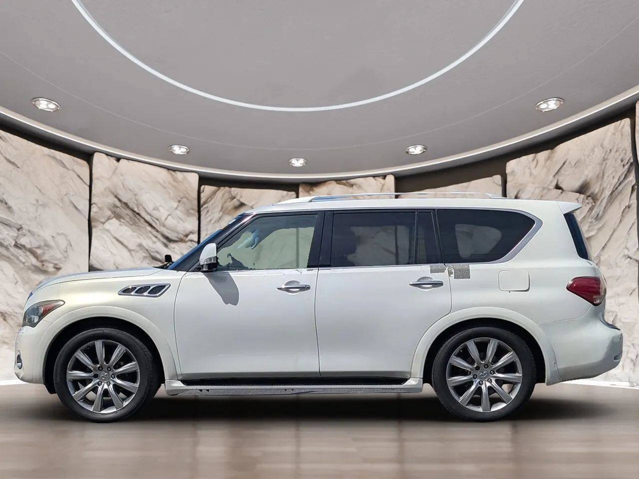 Used 2012 INFINITI QX56 4WD w/ Deluxe Touring Pkg image 5