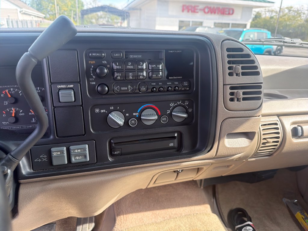 Used 1996 GMC Sierra 1500 4x4 Regular Cab image 18