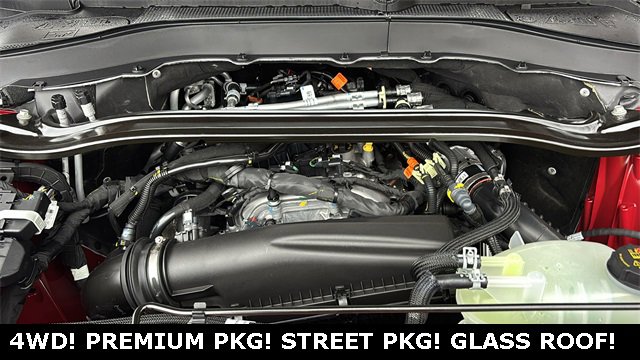 New 2026 Ford Explorer ST-Line w/ ST-Line Street Pack image 32