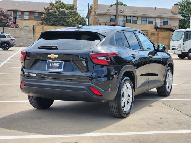 Used 2026 Chevrolet Trax LS FWD image 13