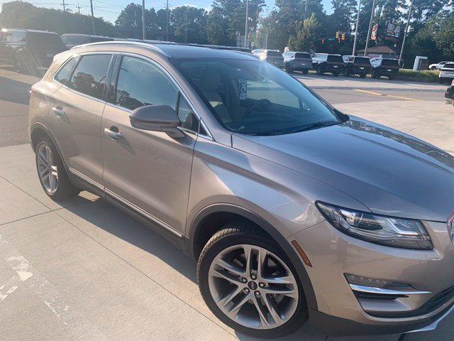 Used 2019 Lincoln MKC Reserve w/ MKC Climate Package AWD/4WD image 1