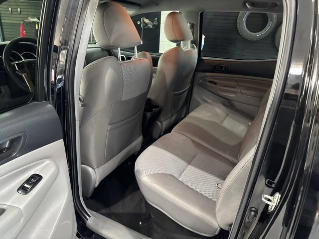 Used 2014 Toyota Tacoma 4x4 Double Cab w/ TRD Off-Road Package image 17