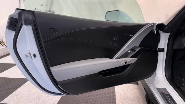 Used 2018 Chevrolet Corvette Grand Sport RWD image 15