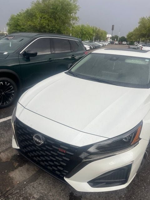 Certified 2023 Nissan Altima 2.5 SR w/ SR Premium Package