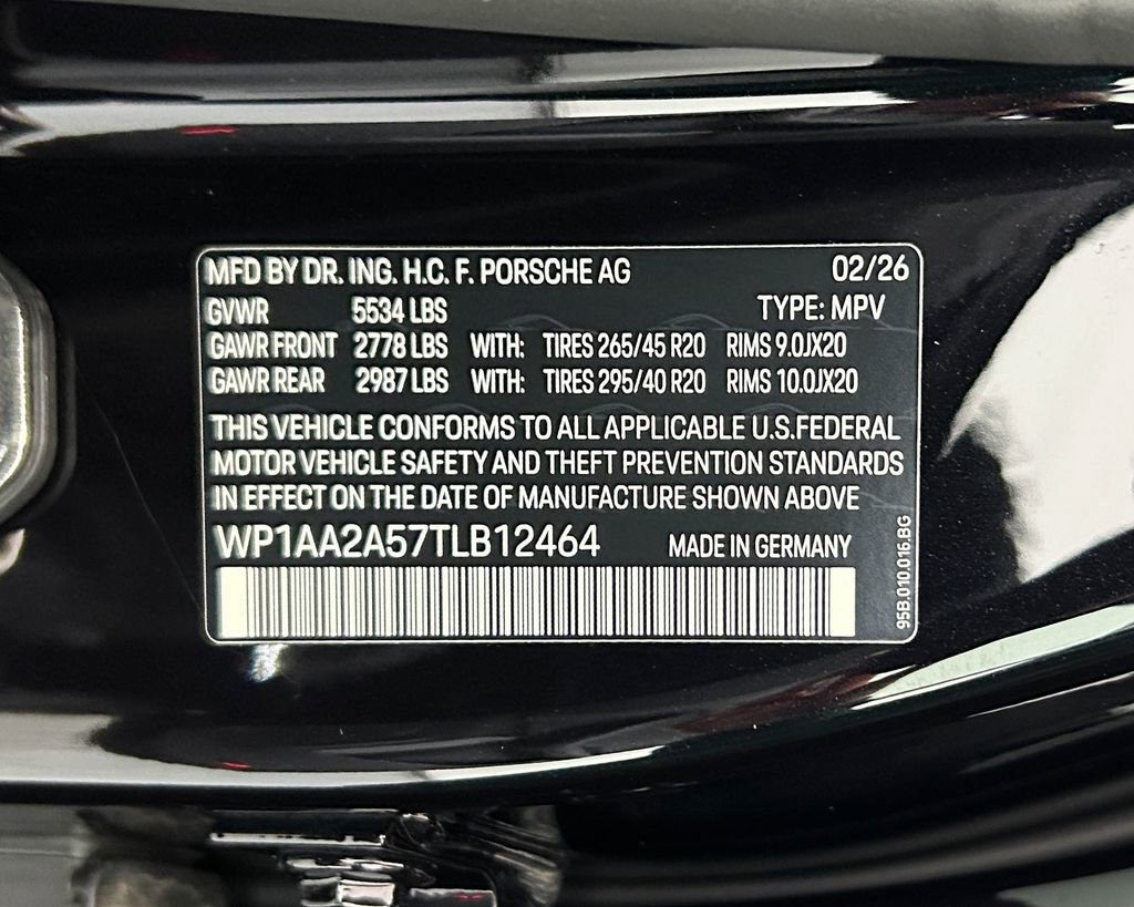 New 2026 Porsche Macan AWD/4WD image 31