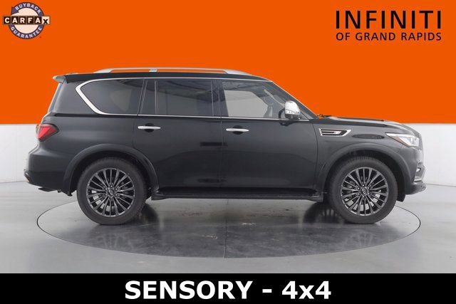 Used 2024 INFINITI QX80 Premium Select image 8