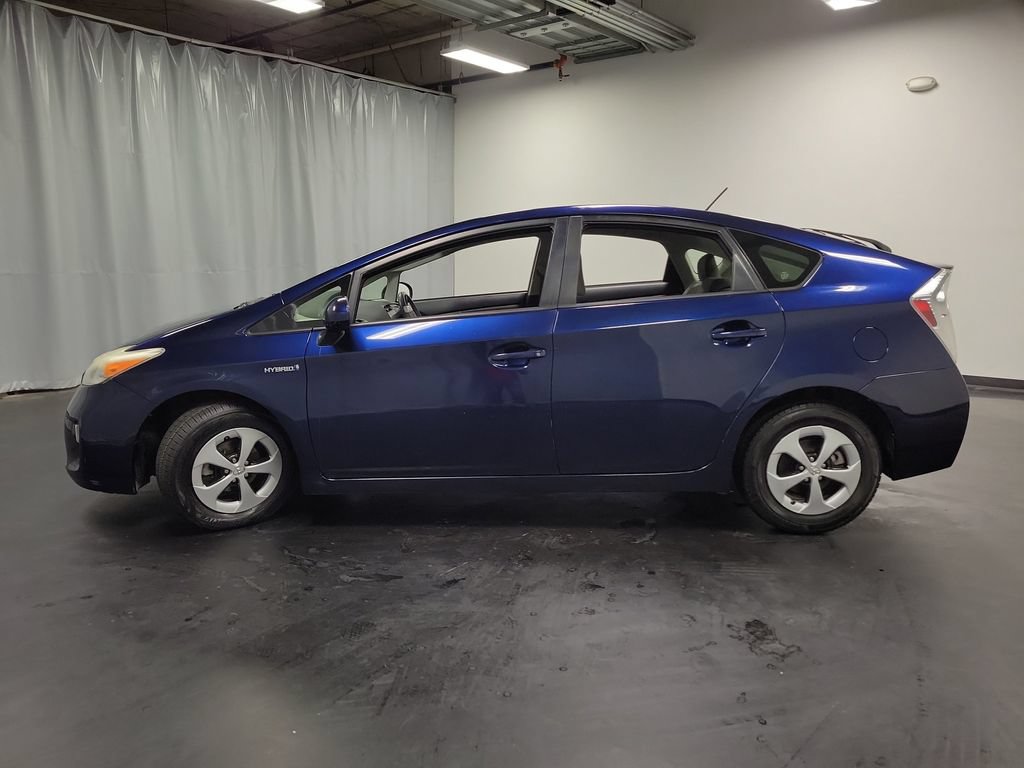 Used 2012 Toyota Prius One FWD image 5