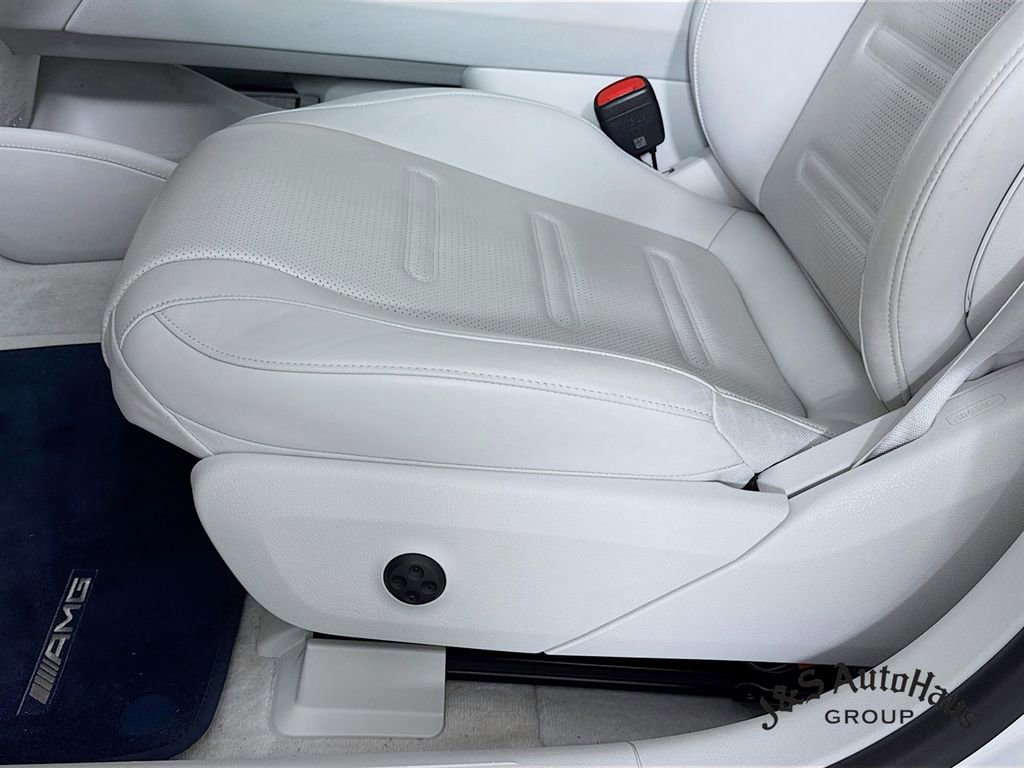 Used 2023 Mercedes-Benz EQE AMG 4MATIC Sedan image 26