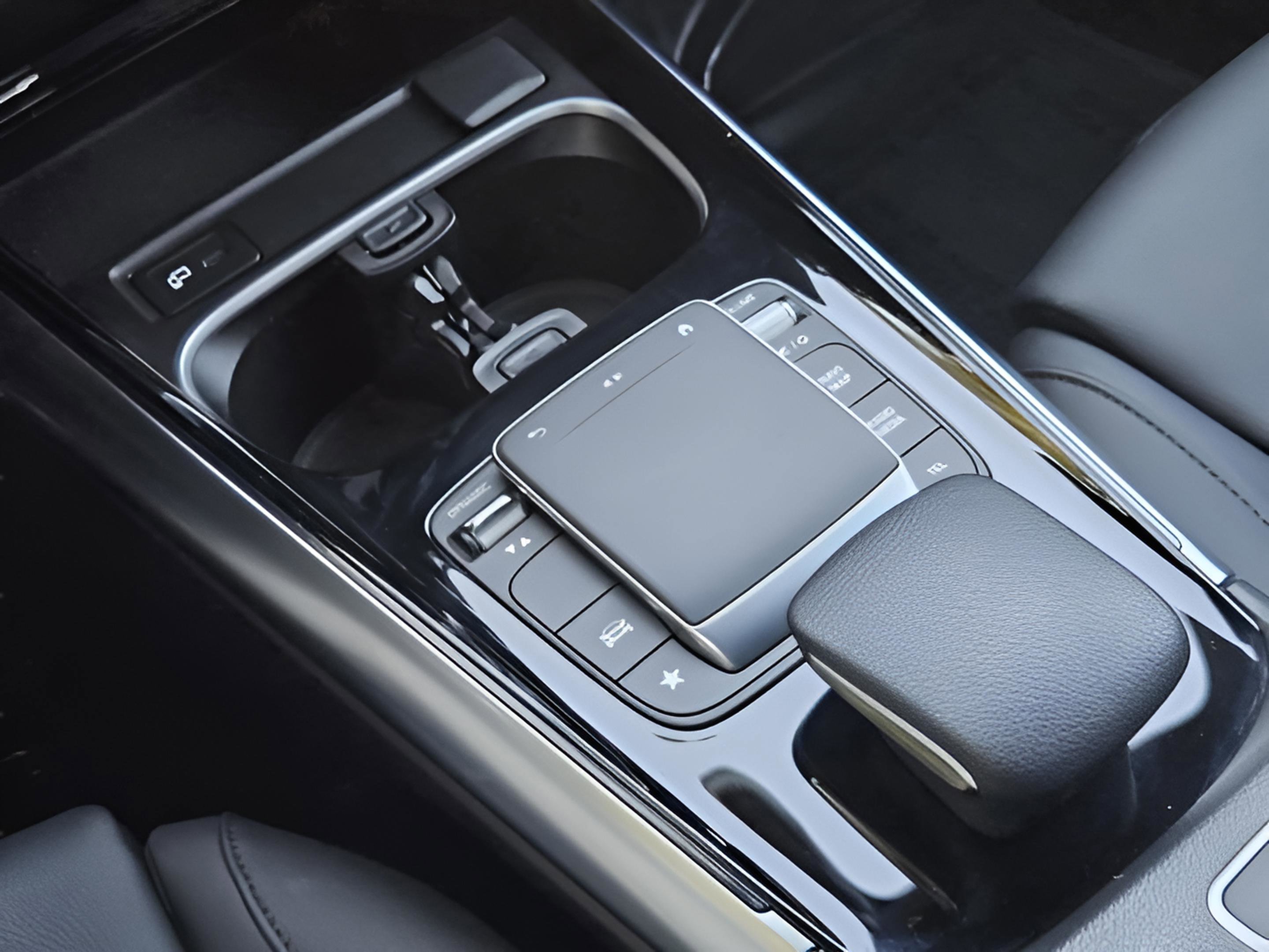 Certified 2023 Mercedes-Benz GLA 250 image 13