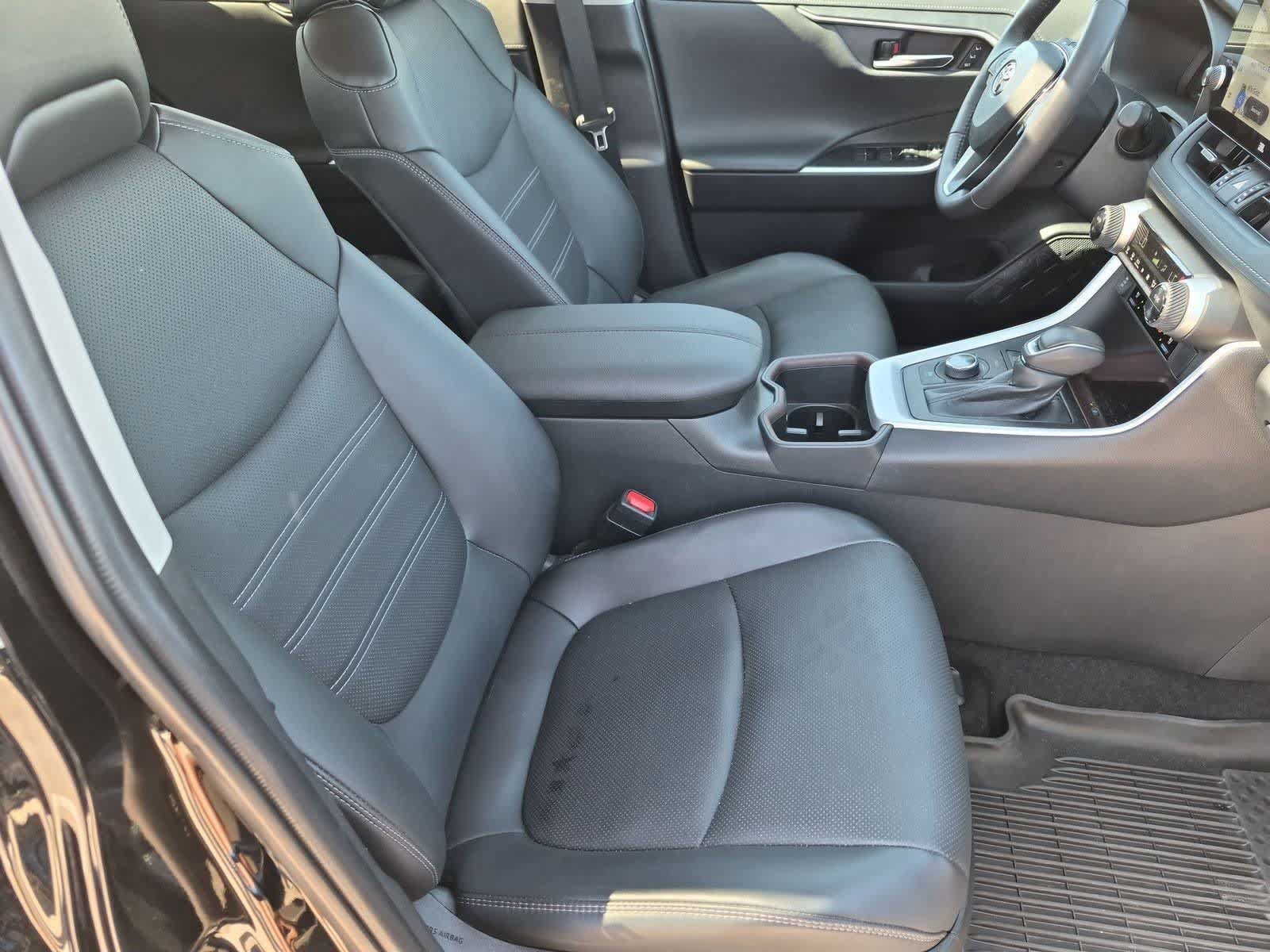 Used 2024 Toyota RAV4 Limited w/ Advanced Technology Package AWD/4WD image 22
