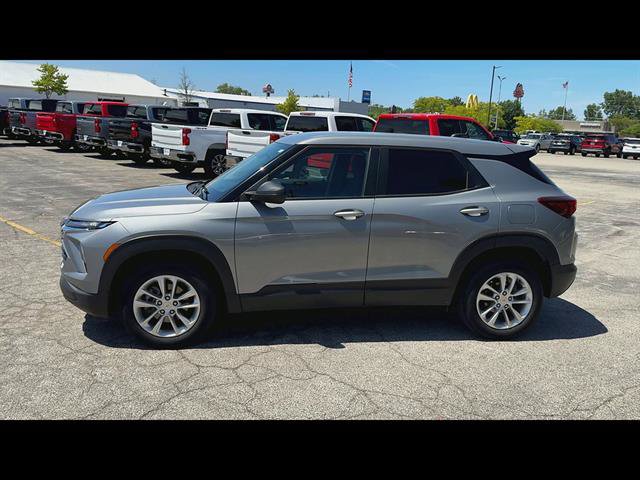 Certified 2024 Chevrolet TrailBlazer LS w/ LS Convenience Package AWD/4WD image 33