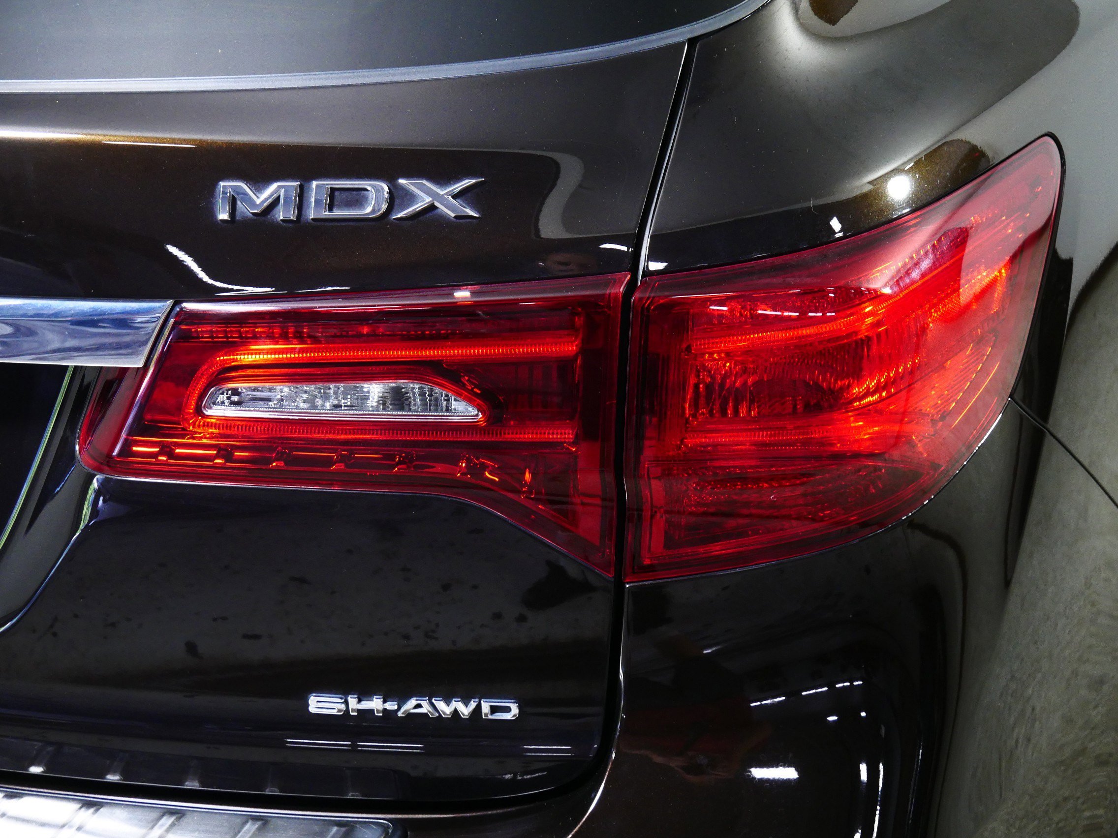 Used 2017 Acura MDX SH-AWD w/ Advance Package image 17