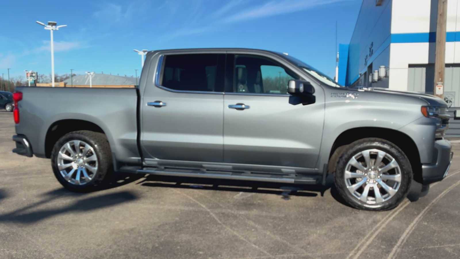Used 2022 Chevrolet Silverado 1500 High Country image 9