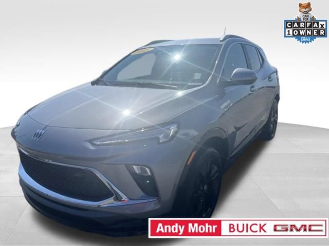 Used 2025 Buick Encore GX Sport Touring FWD image 4