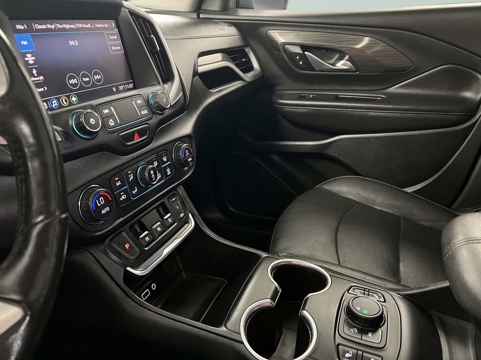 Used 2020 GMC Terrain SLT w/ Preferred Package FWD image 23