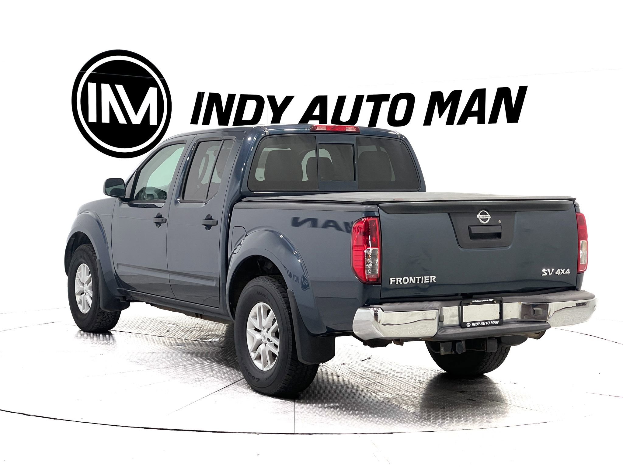 Used 2017 Nissan Frontier SV image 6