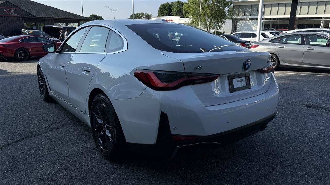 Used 2023 BMW i4 eDrive35 w/ Premium Package RWD image 12