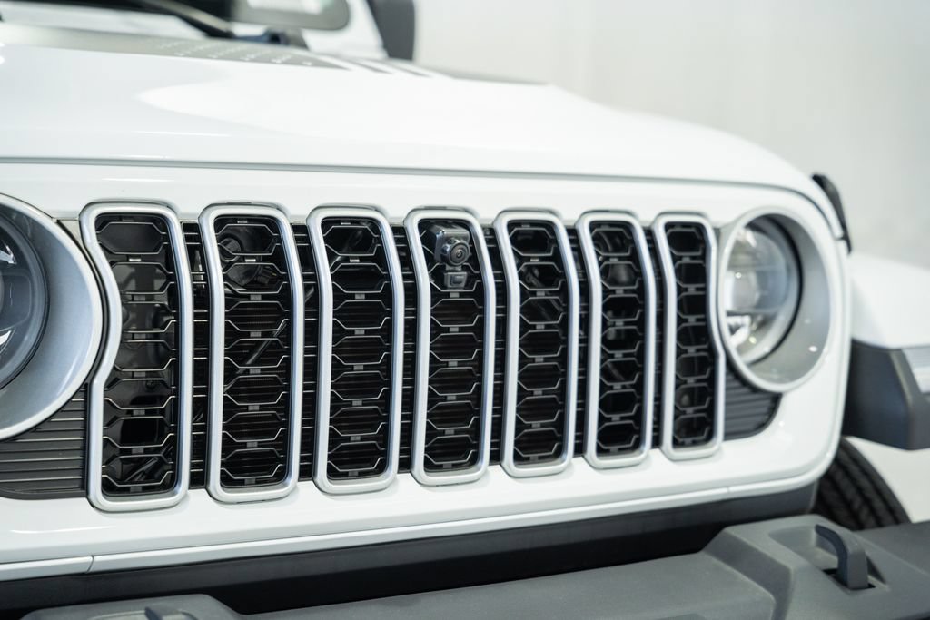 New 2026 Jeep Wrangler Unlimited Sahara AWD/4WD image 10
