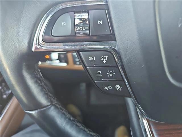 Used 2023 Lincoln Navigator L Reserve AWD/4WD image 27