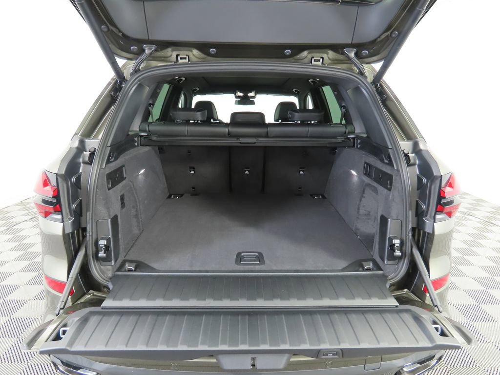 New 2026 BMW X5 xDrive40i w/ M Sport Package image 29