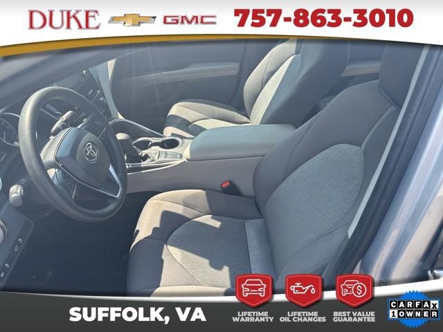 Used 2023 Toyota Camry LE image 3