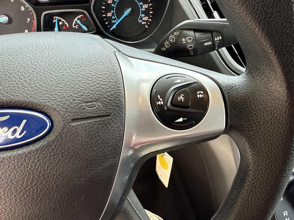 Used 2015 Ford Escape SE w/ Equipment Group 201A FWD image 35