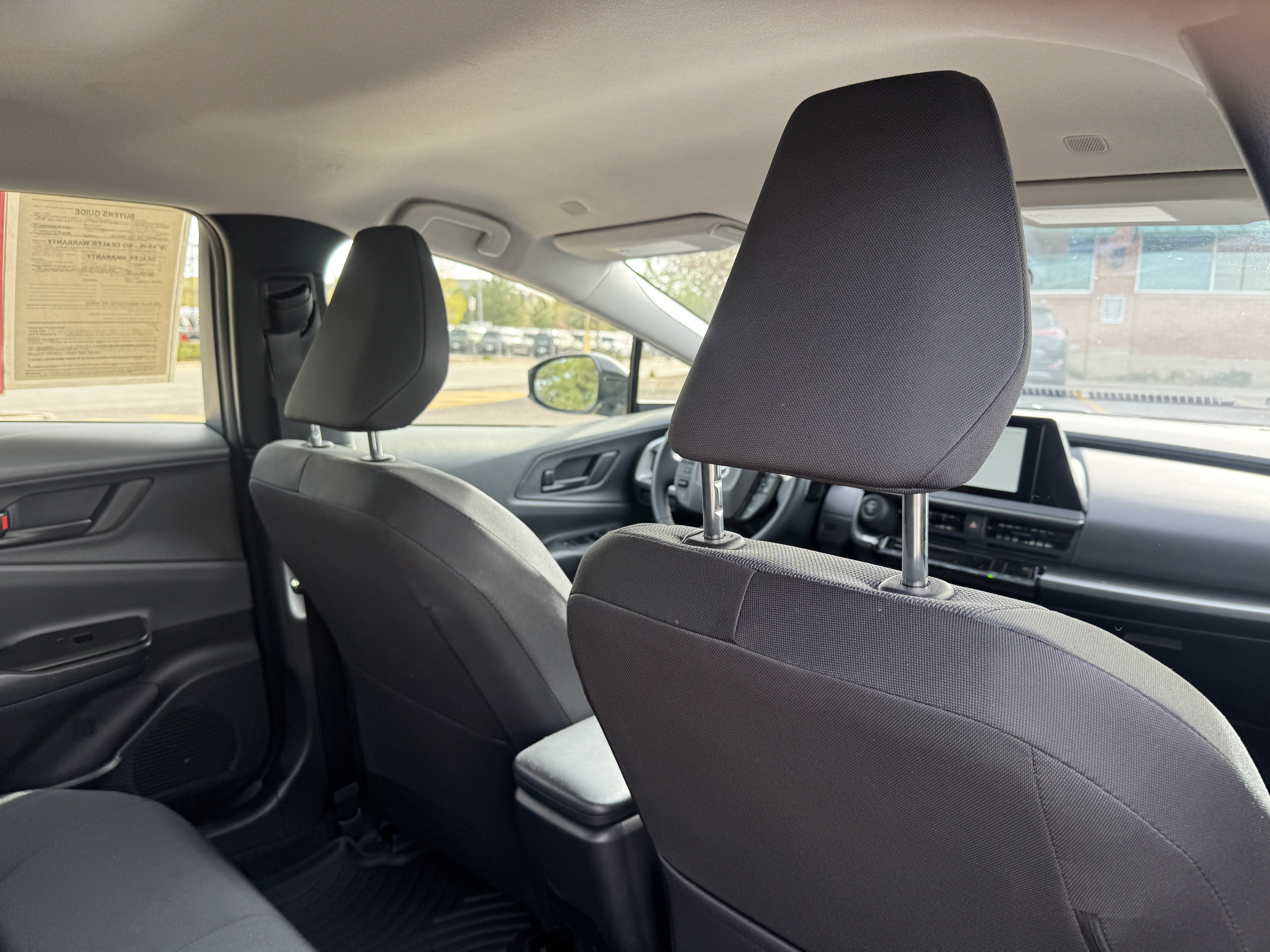 Used 2025 Toyota Prius LE image 17