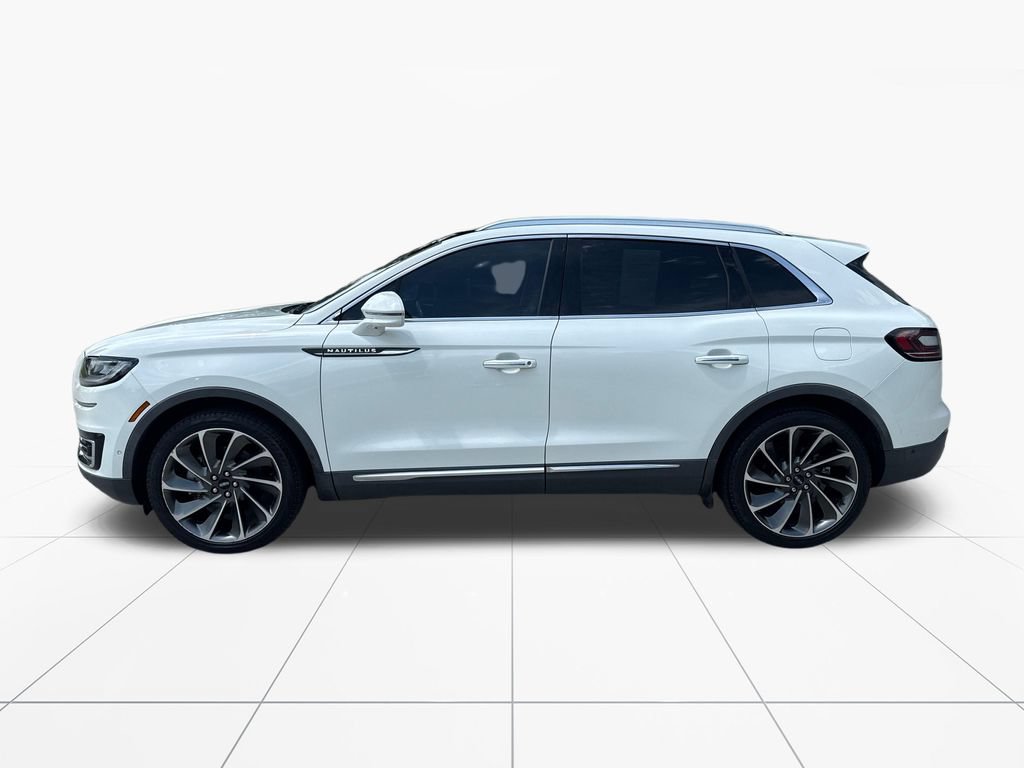 Used 2020 Lincoln Nautilus Reserve w/ Equipment Group 201A FWD image 4
